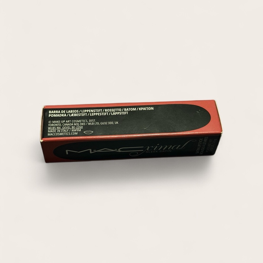 MAC MACximal Sleek Satin Lipstick 0.12 oz 826 Brick-o-la New In Box - Picture 7 of 11